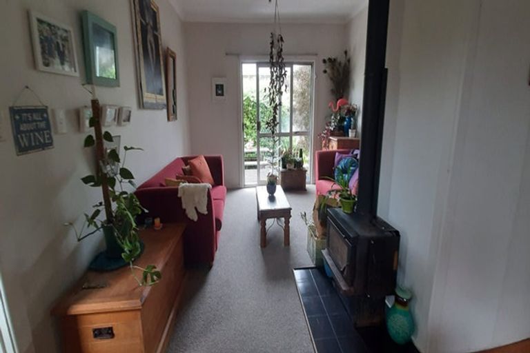 Photo of property in 22 Corson Avenue, Beckenham, Christchurch, 8023