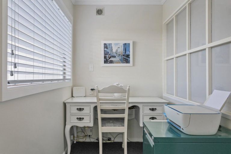 Photo of property in 744 Acacia Bay Road, Acacia Bay, Taupo, 3330