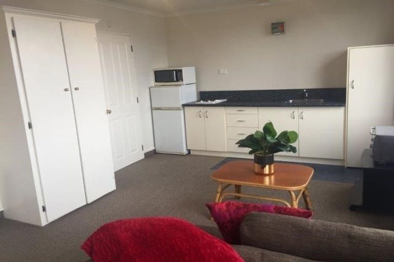 Photo of property in 3b Strawberry Lane, Fernhill, Queenstown, 9300