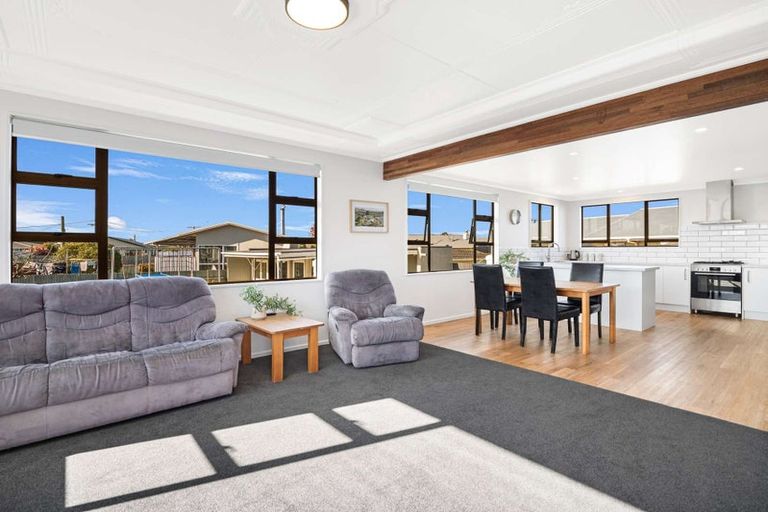 Photo of property in 23 Glendale Crescent, Holmes Hill, Oamaru, 9401