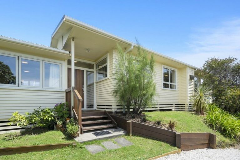 Photo of property in 86 Rosetta Road, Raumati South, Paraparaumu, 5032