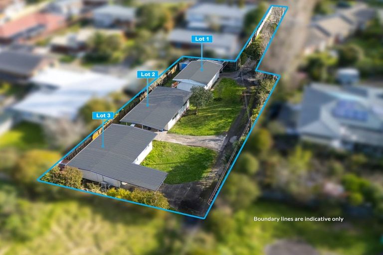 Photo of property in 1/60a View Road, Henderson, Auckland, 0612