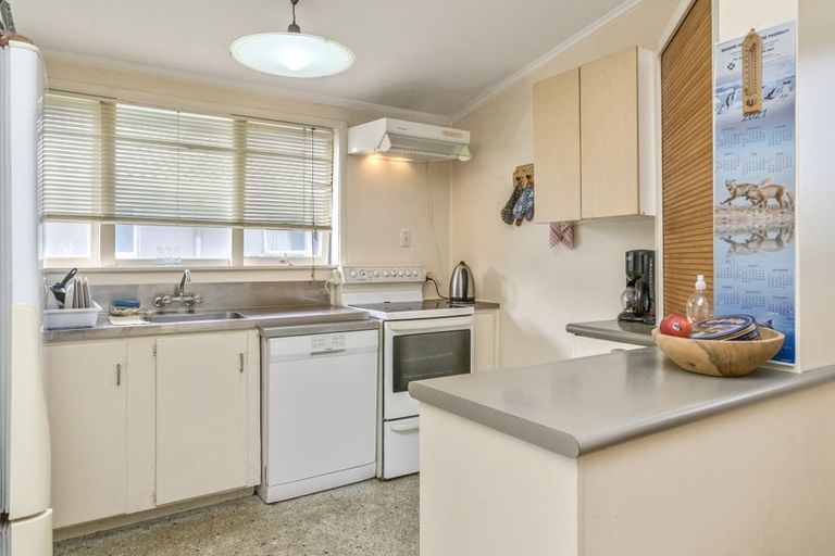 Photo of property in 54 Ambury Road, Mangere Bridge, Auckland, 2022