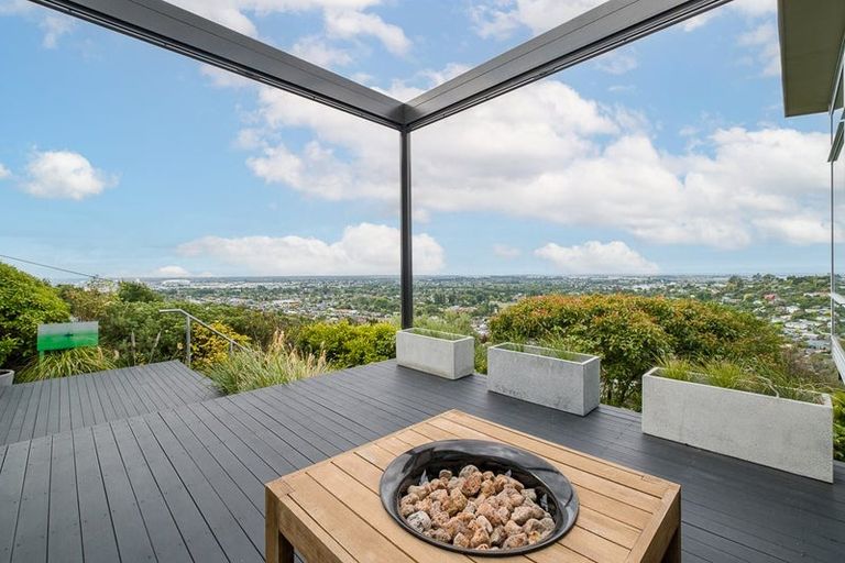 Photo of property in 36 Millhill Lane, Huntsbury, Christchurch, 8022