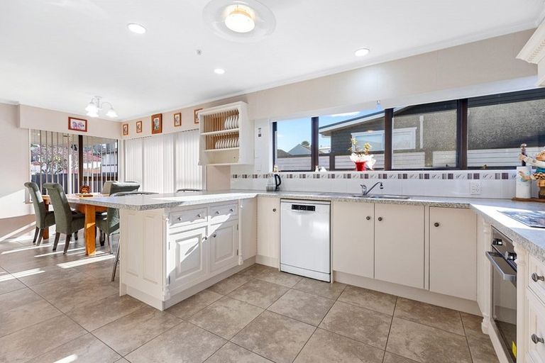 Photo of property in 132b Greerton Road, Gate Pa, Tauranga, 3112