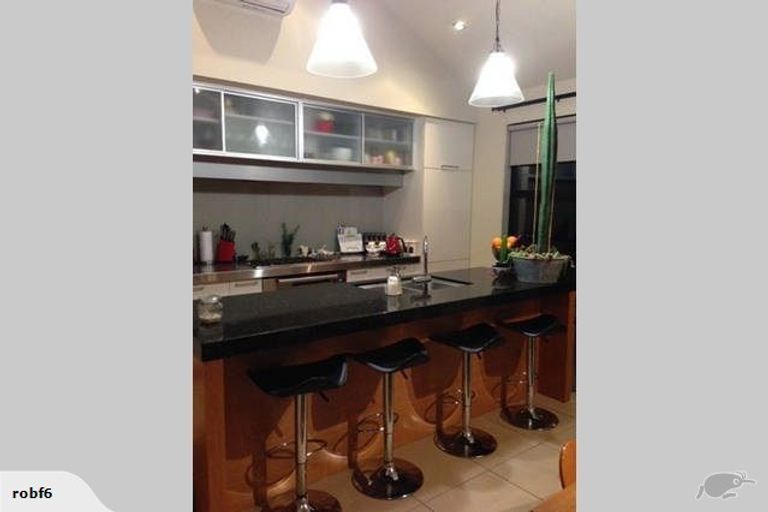 Photo of property in 6 Reading Court, Jacks Point, Queenstown, 9371