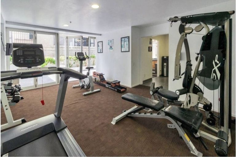 Photo of property in The Quadrant Apartments, 822/10 Waterloo Quadrant, Auckland Central, Auckland, 1010