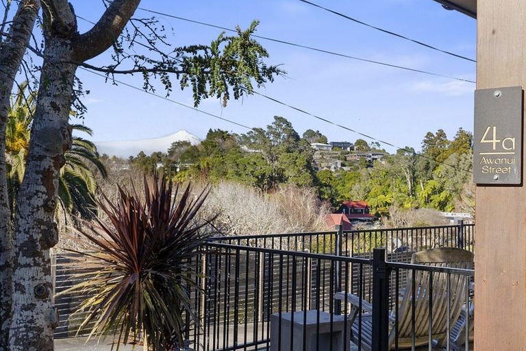 Photo of property in 4a Awanui Street, Merrilands, New Plymouth, 4312