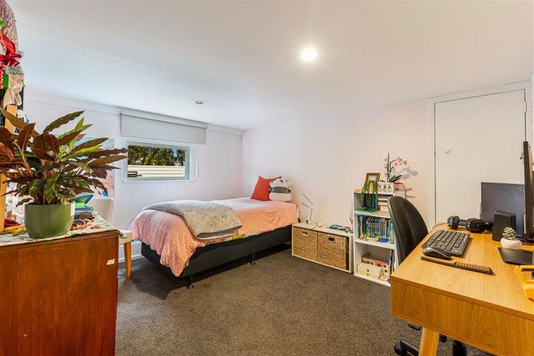 Photo of property in 2/46 Monarch Avenue, Hillcrest, Auckland, 0627