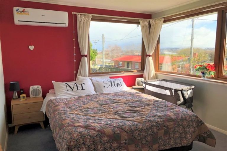 Photo of property in 11 Stevenson Street, Balclutha, 9230