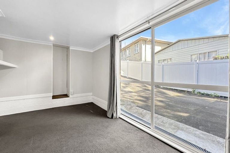 Photo of property in 41 Chorley Avenue, Massey, Auckland, 0614