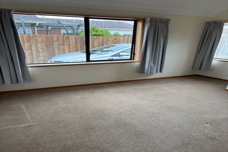Photo of property in 2/8 Jutland Road, Hauraki, Auckland, 0622