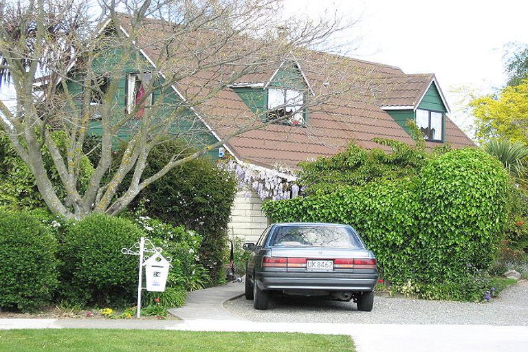 Photo of property in 14 Nicholson Street, Renwick, 7204