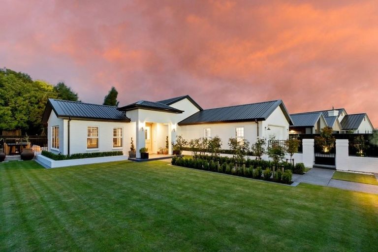 Photo of property in 17 Ardrossan Way, Tai Tapu, 7672