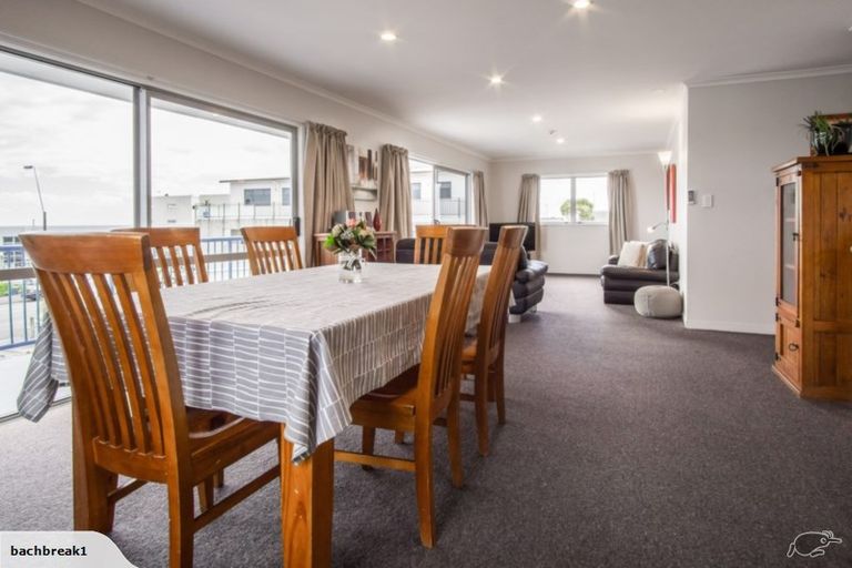 Photo of property in 138 Molesworth Street, Taita, Lower Hutt, 5011