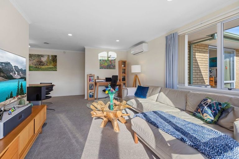 Photo of property in 19 Pirika Place, Papamoa Beach, Papamoa, 3118