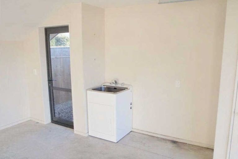 Photo of property in 8 Woodham Courts, Linwood, Christchurch, 8062