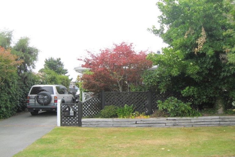 Photo of property in 12 Lingard Street, St Albans, Christchurch, 8052