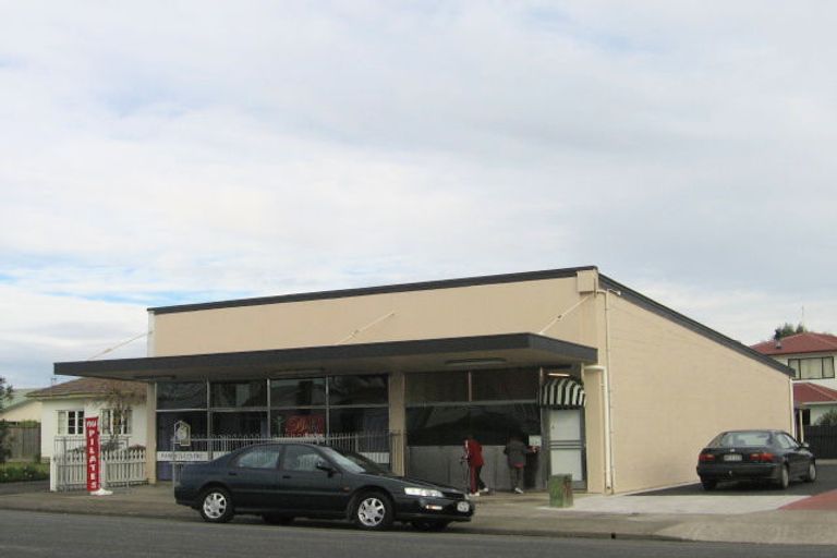 Photo of property in 231a Warwick Road, Mayfair, Hastings, 4122