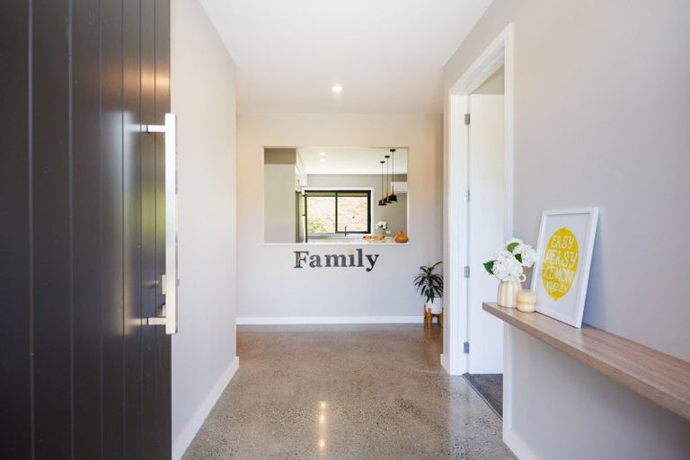 Photo of property in 981 Colyton Road, Bunnythorpe, Feilding, 4775