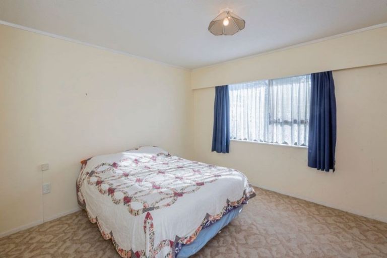 Photo of property in 5 Old Coach Road South, Otaki Beach, Otaki, 5512