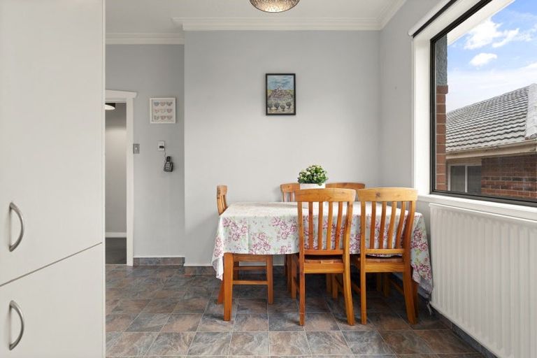 Photo of property in 15 Springhill Road, Mornington, Dunedin, 9011