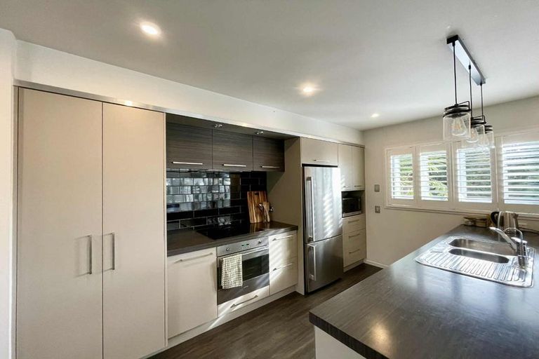 Photo of property in 224 Awai Road, Tarurutangi, New Plymouth, 4372