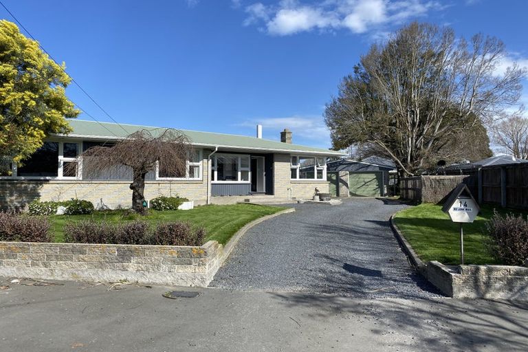 Photo of property in 14 Pimlico Place, Bishopdale, Christchurch, 8053