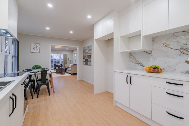 Photo of property in 182 Old Wairoa Road, Papakura, 2110