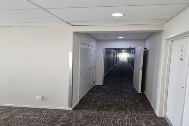 Photo of property in 4b/10 Crown Lynn Place, New Lynn, Auckland, 0600