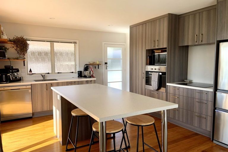 Photo of property in 92 Roberta Drive, Somerfield, Christchurch, 8024