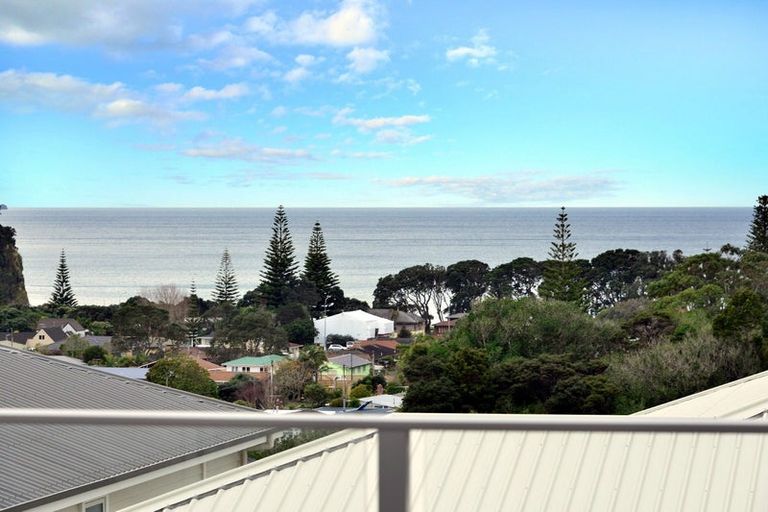 Photo of property in 45 Panorama Heights, Orewa, 0931