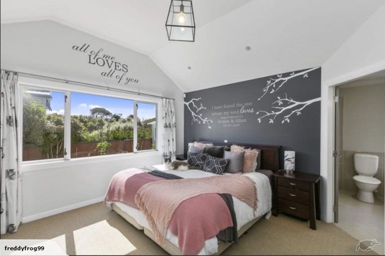 Photo of property in 19 Navigation Drive, Whitby, Porirua, 5024