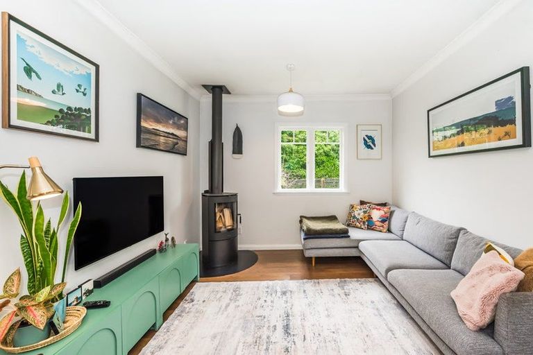 Photo of property in 147a Raumati Road, Raumati Beach, Paraparaumu, 5032