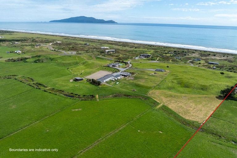 Photo of property in 56 Puruaha Road, Te Horo, Otaki, 5581