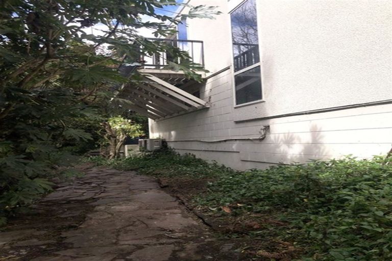 Photo of property in 2/88 Clyde Road, Ilam, Christchurch, 8041