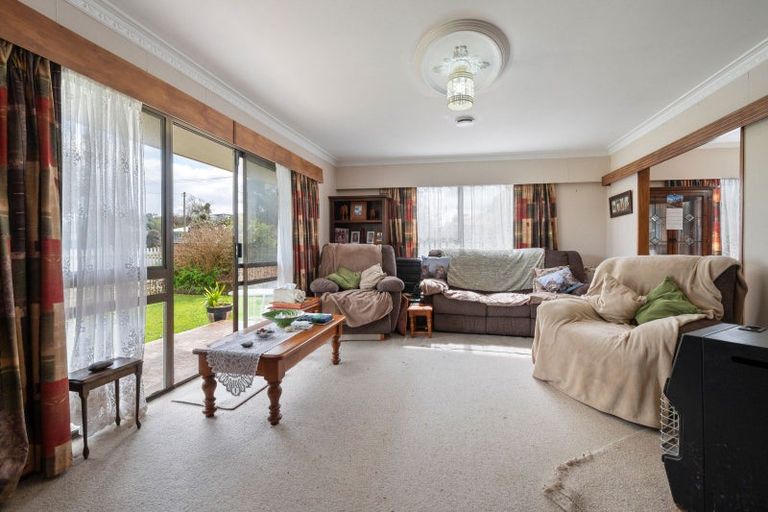 Photo of property in 3 Howe Street, Foxton, 4814