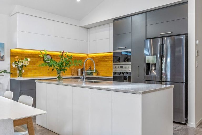 Photo of property in 74 Regent's Park Drive, Casebrook, Christchurch, 8051