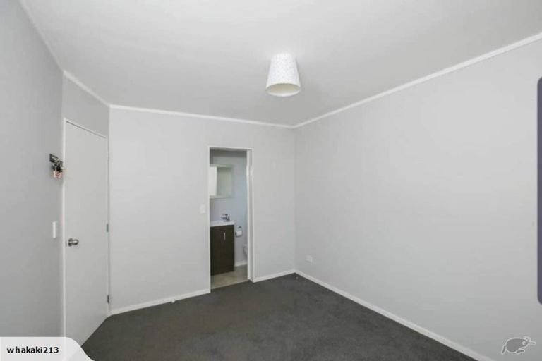 Photo of property in 30a Johnston Street, Featherston, 5710