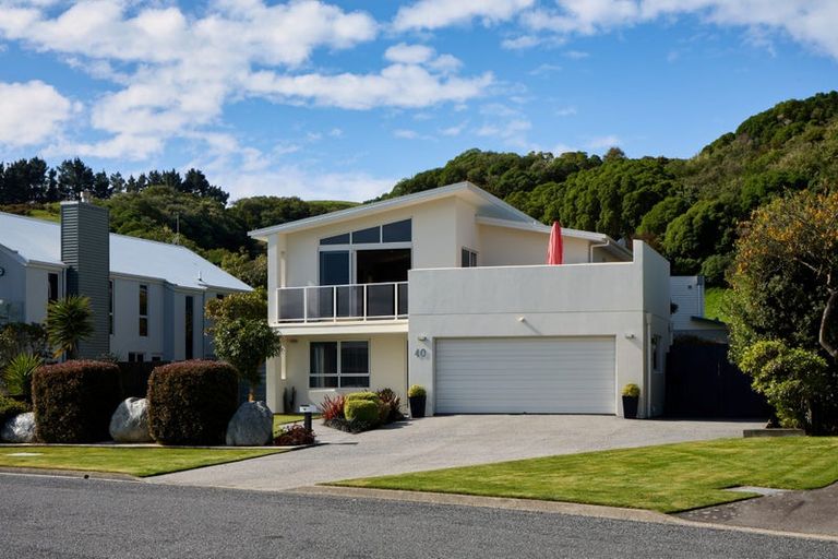 Photo of property in 40 Kotuku Road, South Bay, Kaikoura, 7300