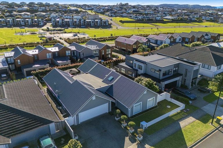 Photo of property in 40 Colonial Drive, Silverdale, 0932