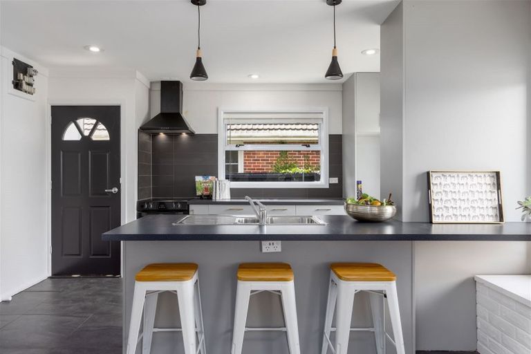 Photo of property in 21 Normandy Street, Bishopdale, Christchurch, 8053