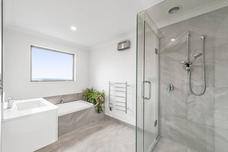 Photo of property in 118 Broadlands Drive, Rolleston, 7615