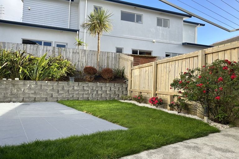 Photo of property in 20a Gifford Grove, Churton Park, Wellington, 6037