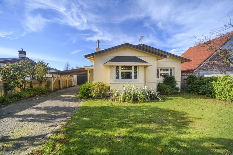Photo of property in 45 South Street, West End, Palmerston North, 4410