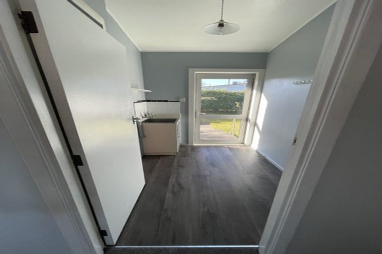 Photo of property in 2/17 Wills Street, Ashburton, 7700