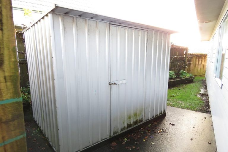 Photo of property in 4a Brandon Road, Glen Eden, Auckland, 0602