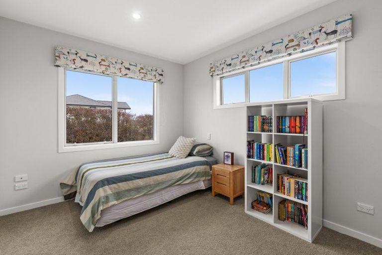 Photo of property in 22 Quarry Ridge, Poraiti, Napier, 4182