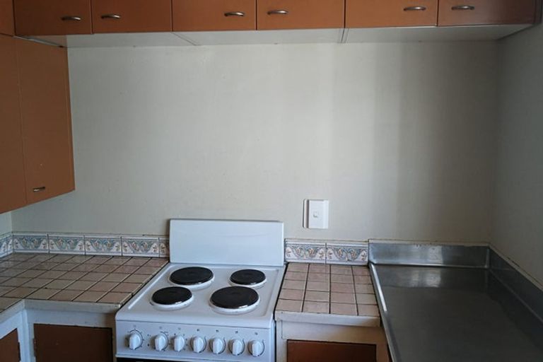 Photo of property in 25 Williamson Avenue, Belmont, Auckland, 0622