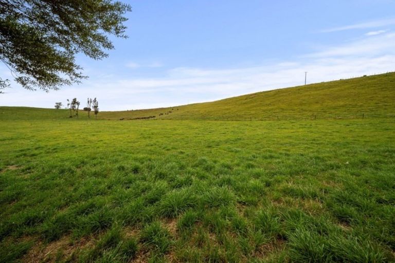 Photo of property in 614 Boylan Road, Eltham, 4398